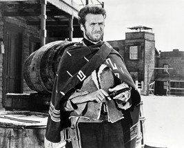 Clint Eastwood A Fistful of Dollars With Gun Poncho Classic Pose 8x10 Photo - £6.28 GBP