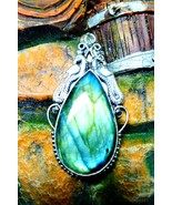 Purple Fire Labradorite Gemstone Pendant, Handmade Pendant, Sterling Sil... - $934.70 MXN