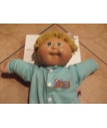 cabbage patch doll blonde hair of yarn with blue eyes - $89.14 CAD