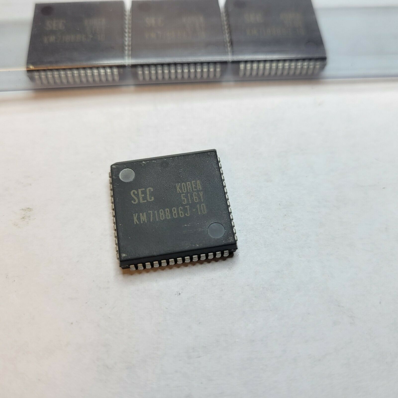 km718b86j-10 SAMSUNG NEW $24 - $23.39