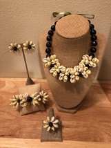 Green Monita Shell &amp; Black Wood Bead Jewel Set,Shells Of The Past,Hawaii... - $88.00