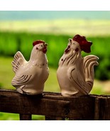White With Gold Trim Rooster &amp; Hen Ceramic Salt And Pepper Shakers Vinta... - €15,62 EUR