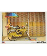 Melaka, Malaysia : Trishaw Riders Taking a Breather - €4,24 EUR