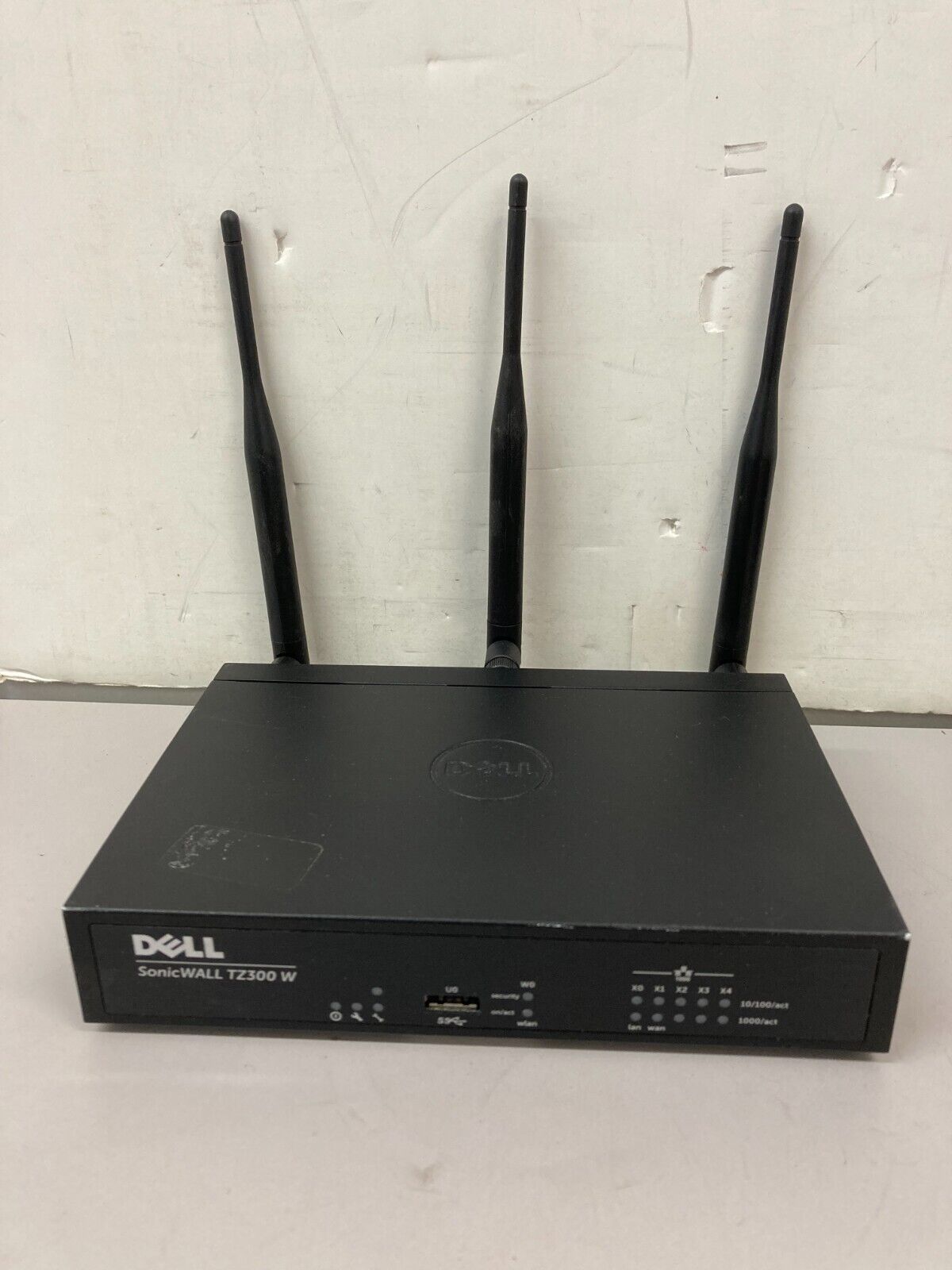 Primary image for Dell Sonicwall TZ300 W Wireless Firewall Appliance
