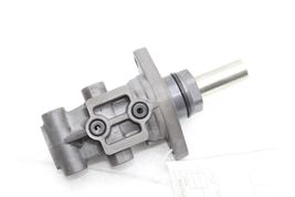 Brake Master Cylinder w/o Reservoir Fits 00-05 CELICA 71212 image 5