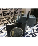 Vickers CR-18-2PT4-30-SD-JA-S5-J Tokimec Hydraulic Motor  - $4,960.79 MXN