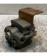 BENDIX Brake Proportioning Relay Valve 106929 BP-R1 | 297854 - $75.99