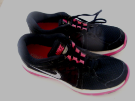 Nike Women&#39;s Running Shoes Dual Fusion Black Pink Size 9.5 - £19.56 GBP