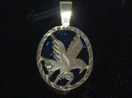 10k Yellow Gold Pendant With An Eagle On A Blue Spinel Background - £125.76 GBP