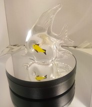 Glass Fish Paperweight a3 - $26.00