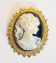 Resin Cameo Pin Victorian Style Portrait Brooch 2&quot; long VTG Gold Plated Frame - £11.04 GBP