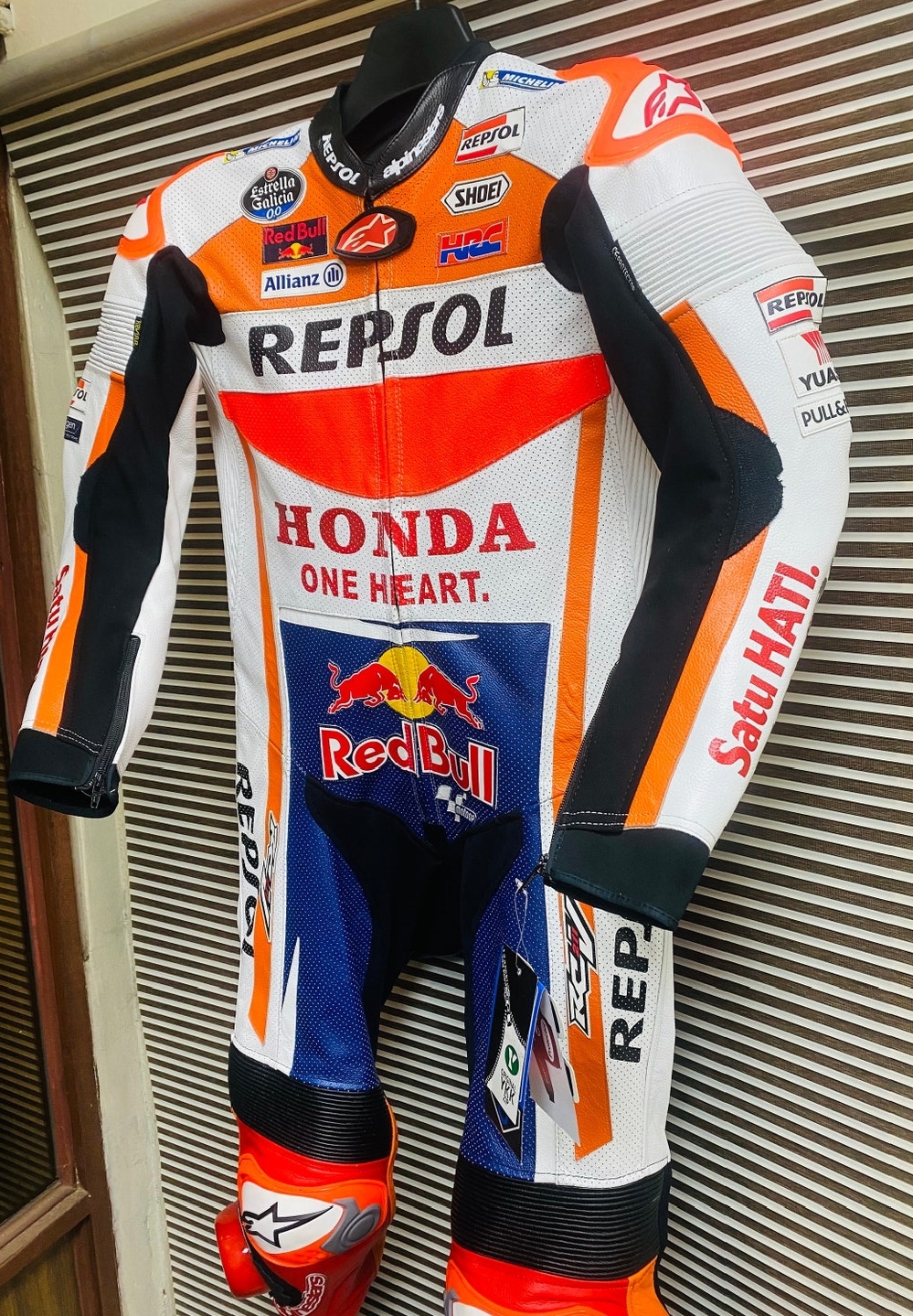 MARC MARQUEZ HONDA REPSOL MOTORCYCLE RACING LEATHER SUIT WITH CE-APPROVE... - $299.00