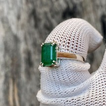 Natural Green Emerald / Panna gemstone Ring For Woman And Men Birthstone Ring - £54.43 GBP