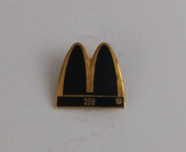 McDonald&#39;s 200 Award McDonald&#39;s Employee Lapel Hat Pin - $7.28