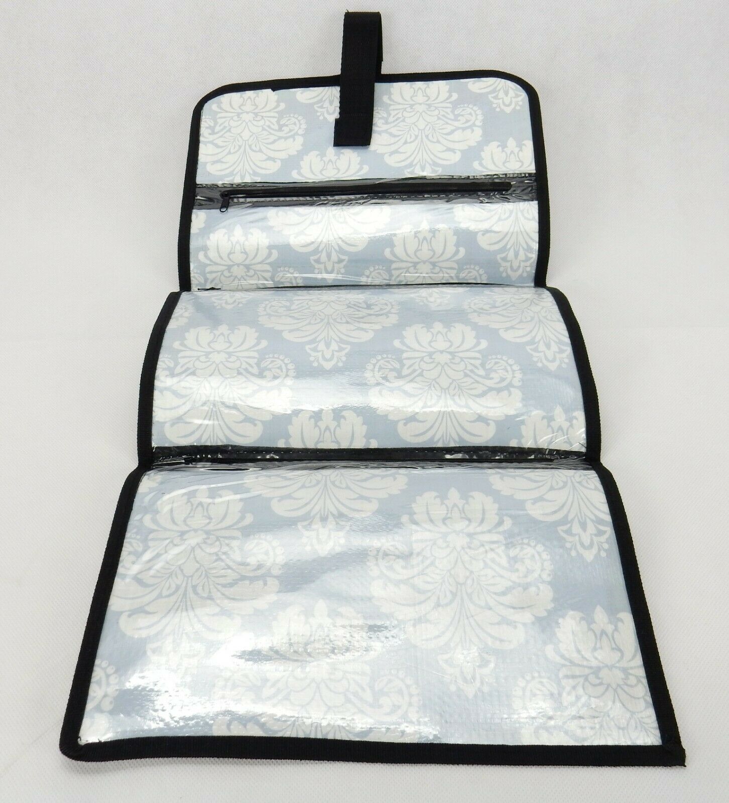 Waterproof Hanging Travel Organizer, 3 Pockets, Shower, Motel, Camping, ... - $8.77