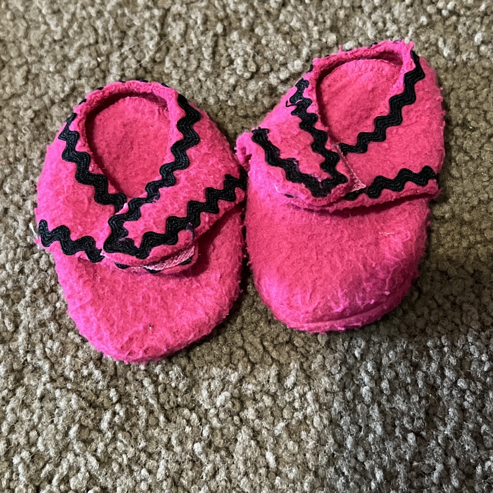 Pleasant Company American Girl of Today Pink Slippers 1996 Retired - $13.81