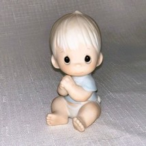 PRECIOUS MOMENTS Vintage 1983 Baby Boy Sitting Porcelain Mini Figurine Retired - £71.64 GBP