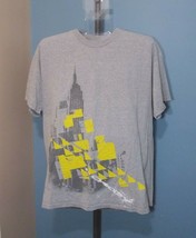 Oakley Gray Yellow City Geometric Casual Short Sleeve Men&#39;s sz XL T-Shirt - £3.95 GBP
