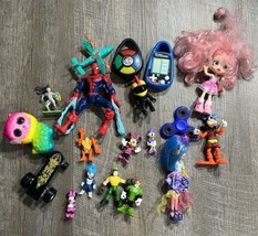 Toy Figures Novelty Toys  Junk Drawer Lot Disney Shopkins  NANO Imaginex... - $17.81