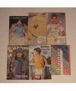 Knitting pattern books / booklets Lot of 5 and Knitting Pocket Refrence ... - $184.25 MXN