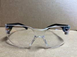 Elvex Safety Glasses - Clear Lenses - $219.96 MXN