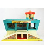 VINTAGE 1972 Fisher Price Play Family Airport Playset - £46.43 GBP