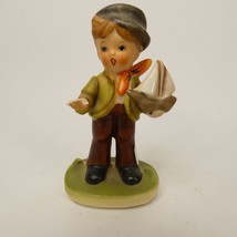 NAPCOWARE C-7199 Vintage Figurine Boy Holding Toy Sail Boat 3.5&quot; tall KDJ&amp;A - £4.79 GBP