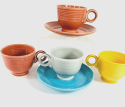 Vintage 5 FiestaWare Rose Yellow Ring Handle Coffee Cup 2 Sauces 1950s Turquoise - £78.44 GBP