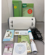 Cricut CRV001 Personal Electronic Cutter Machine includes Accesories &amp; P... - $1,108.12 MXN