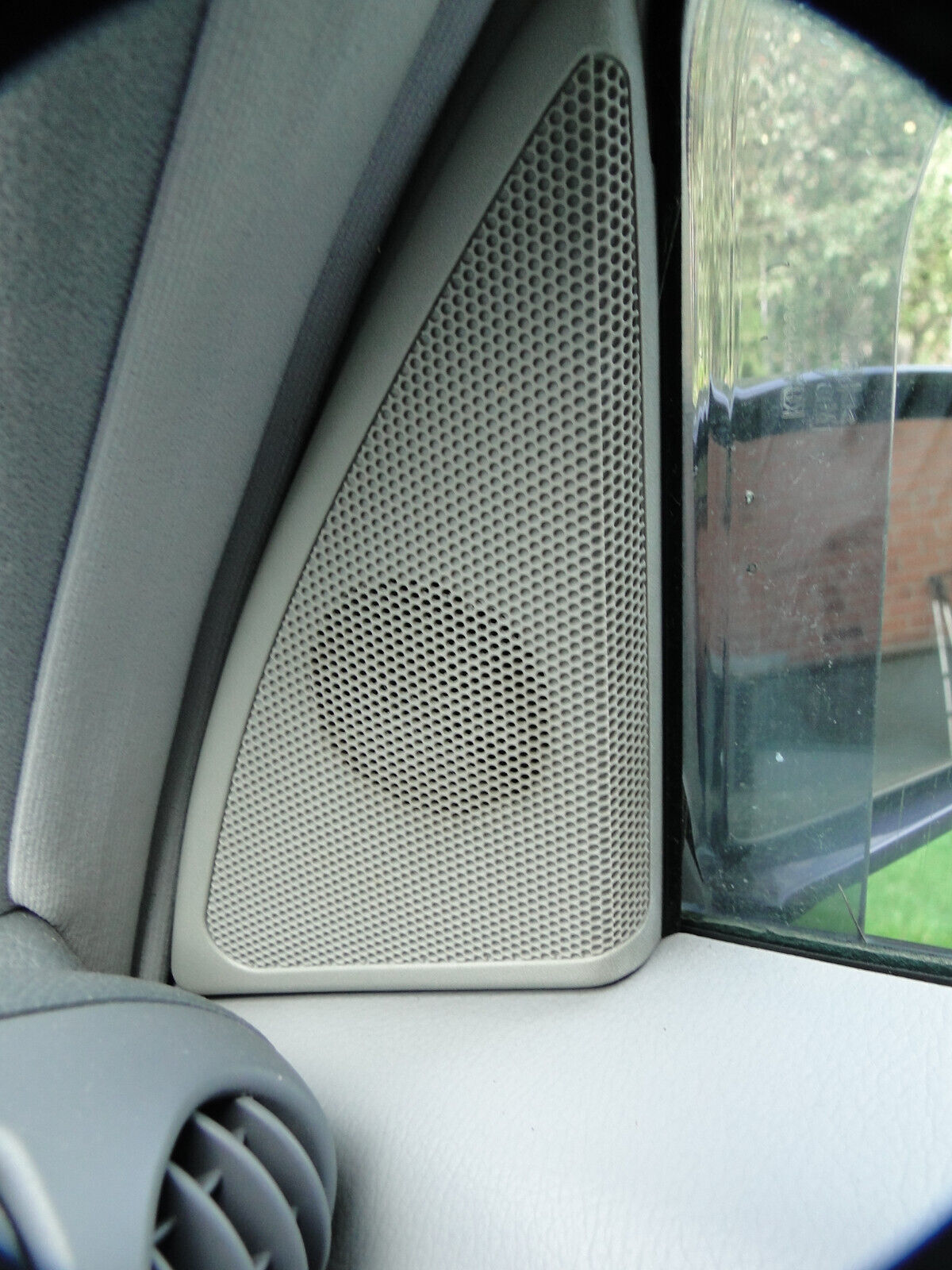 OEM 2002 MB C180 W203 SEDAN Front Door Speaker Cover Triangle Right A203... - $15.56