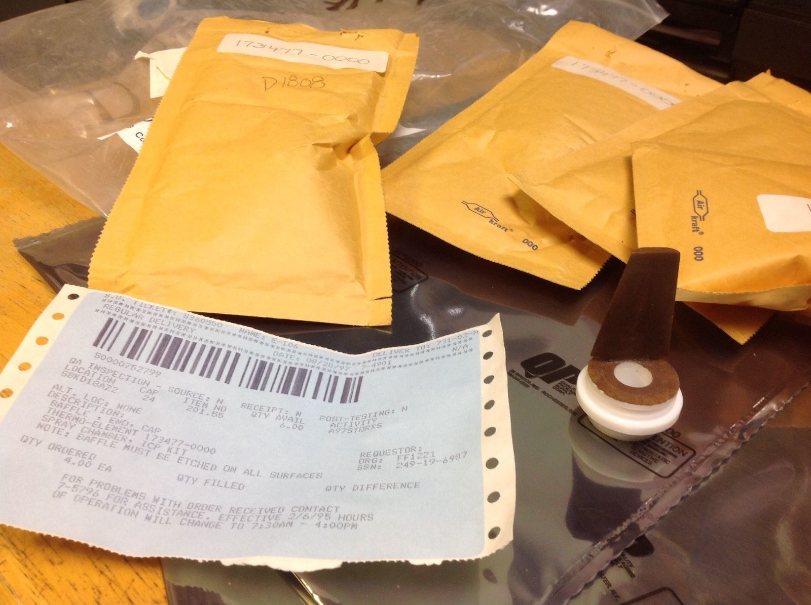 FISONS BAFFLE END CAP ICP KIT THERMO ELEMENT 173477-0000 SPRAY CHAMBER  $39 - $38.61