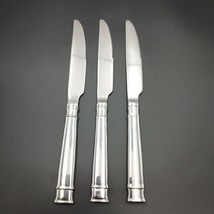 Heritage Mint Stainless Bentley 3 dinner knives - $244.36 MXN
