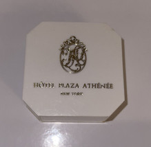 hotel plaza athenee New York Covered Soap Dish - £27.78 GBP