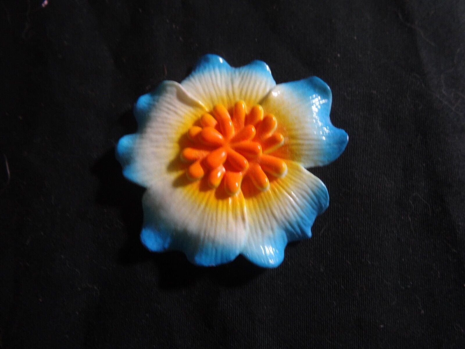 Wuv Luv Interactive Toy Replacement Blue Flower Food Trendmasters Vintag... - $9.90