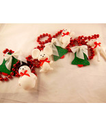 Vintage AVON Festive Friends Christmas Garland Red Beads 6 Ft Deer Snowm... - $10.39