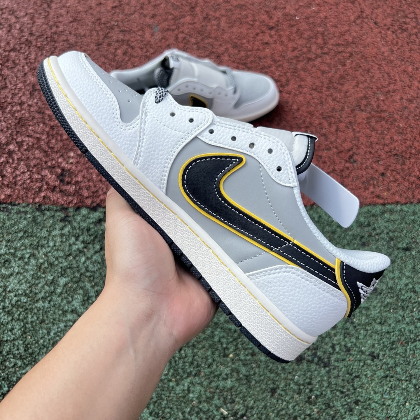 Item image 4