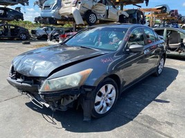 Windshield Wiper Motor Fits 10-15 CROSSTOUR 544516 - $77.22