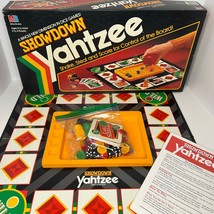 Showdown Yahtzee Game 2-4 Players Milton Bradley 1991 Complete in Origin... - $449.13 MXN