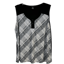 Adele &amp; May Womens Multicolor Abstract Plaid V Neck Sleeveless Top Size 2X - £4.98 GBP