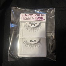 NEW L.A.Colors DramatiLASH DELIGHTFUL #974 False Black Eyelashes - $129.63 MXN