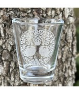 2oz Celtic Tree of Life Shotglass LASER - $276.29 MXN