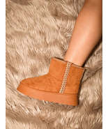 WILD DIVA Round Toe Platform Boots - €24,30 EUR