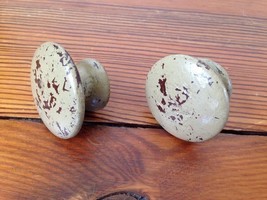Set Pair Vtg Antique Beige Painted Domed Round Wood Knob Cabinet Drawer ... - £18.77 GBP