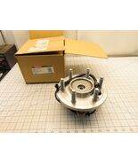 Ford G2MZ-1104-R Front Wheel Bearing Hub Assembly NHUB-17 - $238.24 CAD