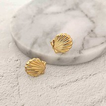 Gold Silver Color Scallop Shell Stud Earrings for Women Clam Seashells Studs Haw - £6.55 GBP