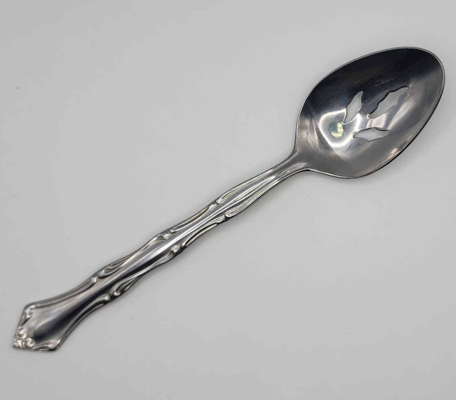 Northland Oneida Stainless Colonial Mood Pierced Tablespoon Serving Spoon - $9.74