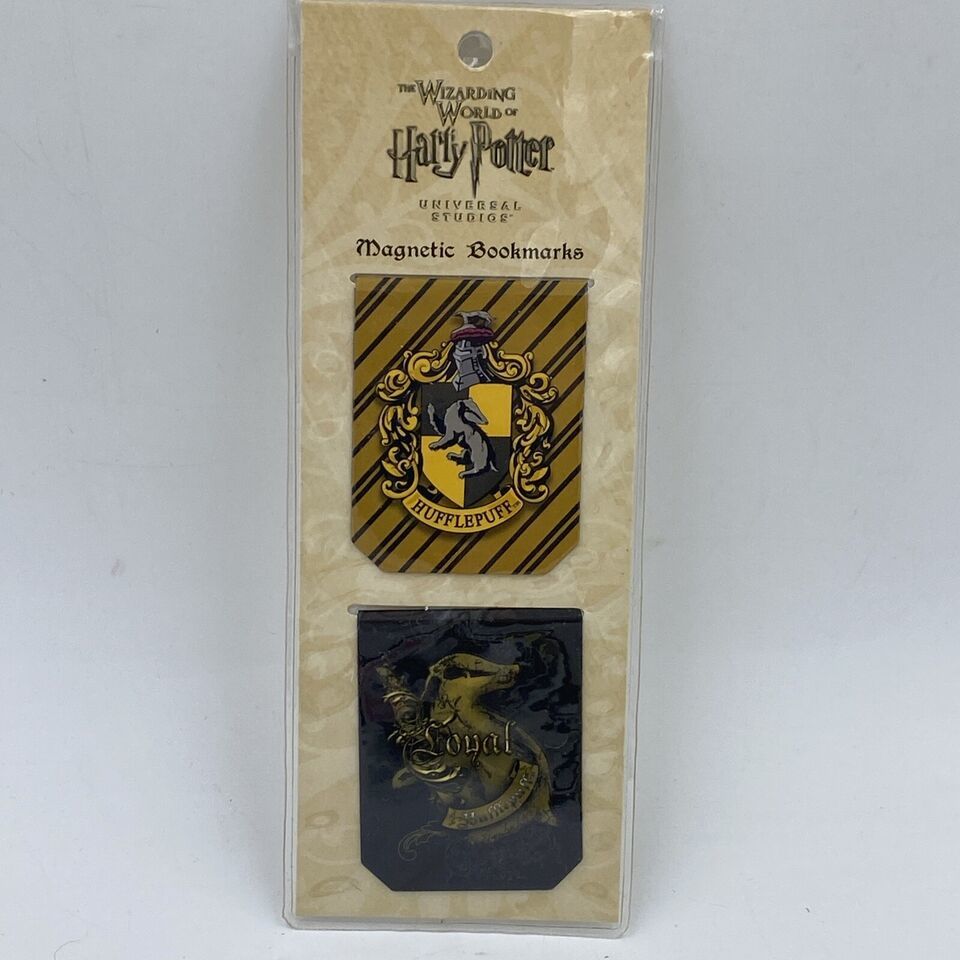 Universal Studios Harry Potter Hufflepuff Magnetic 2 Bookmarks Set New Sealed SM - $9.95