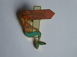 Disney Trading Broches Loungefly Peter Pan Plaques - Mer - $32.36