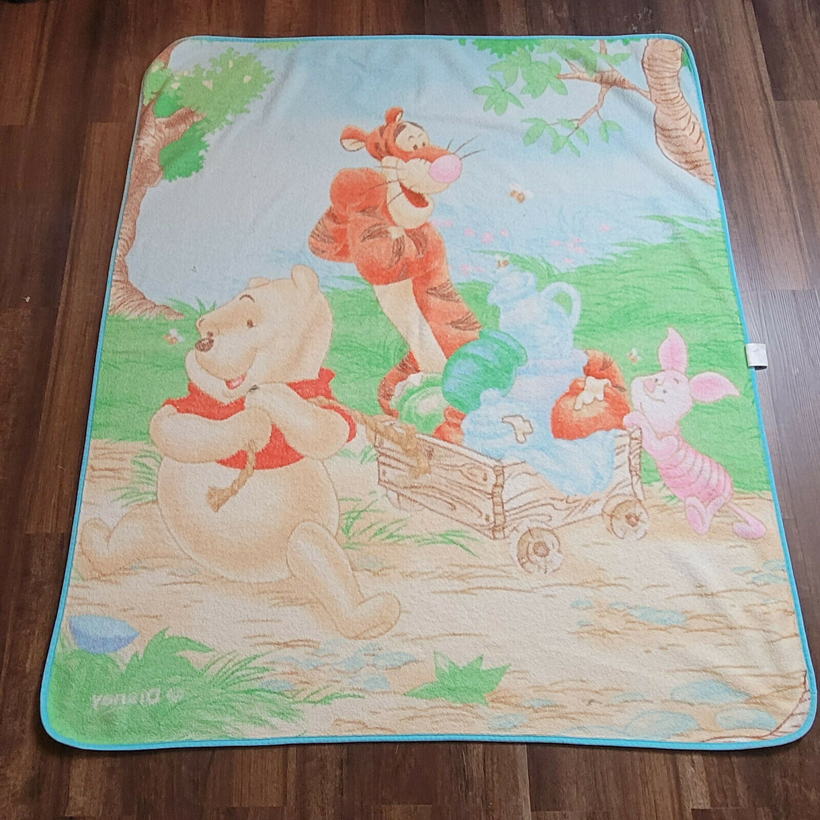Winnie the Pooh Tigger Piglet Soft Fleece Throw Blanket Baby Kid Hunny Wagon Bee Item image 4