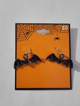 Ladies/Girls Spooky Halloween Themed Dangling Earrings Flying Bats - £3.90 GBP
